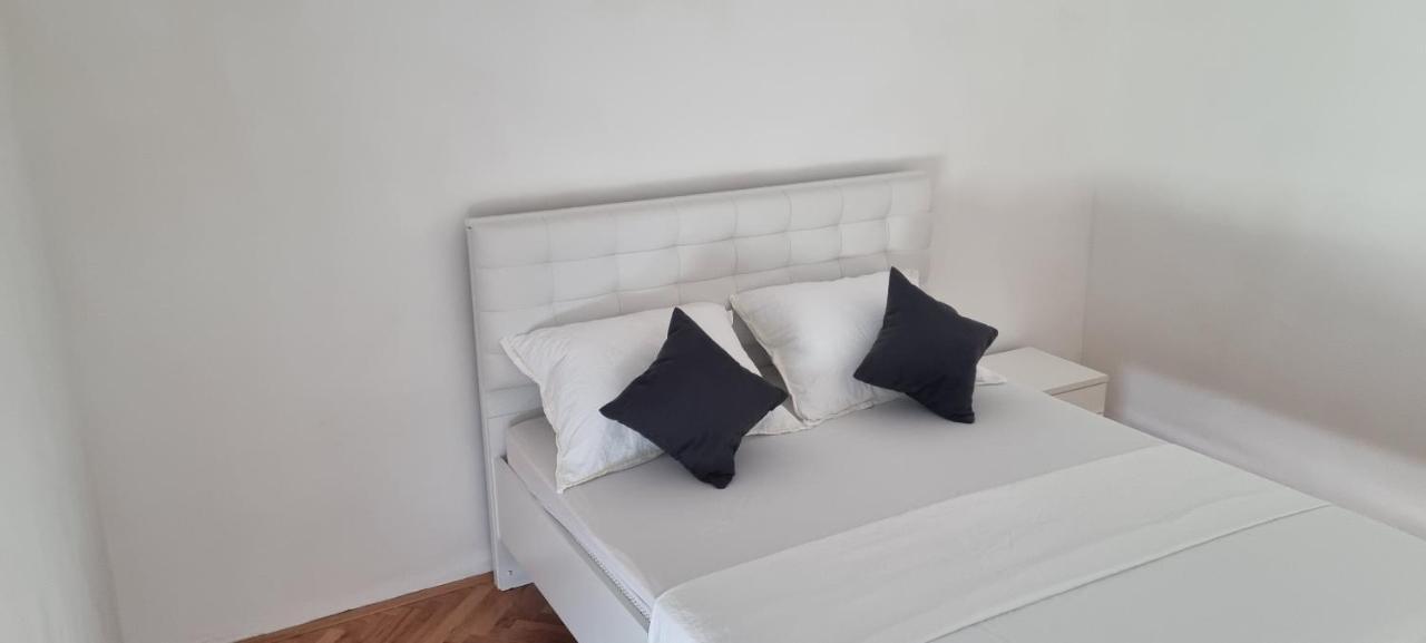 Apartman Maja Appartement Split Buitenkant foto